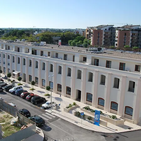 Residence Trani 3*